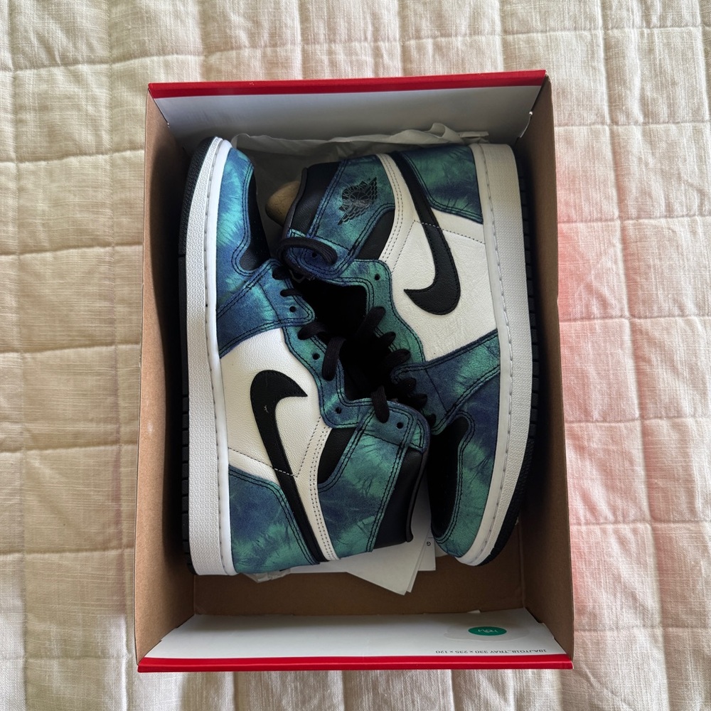 Women’s Air Jordan 1 Retro High OG ‘Tie Dye’